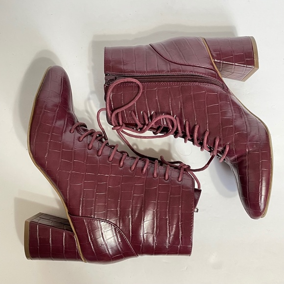 Women's Burgundy Lace-Up Ankle Boots - Picture 2 of 10